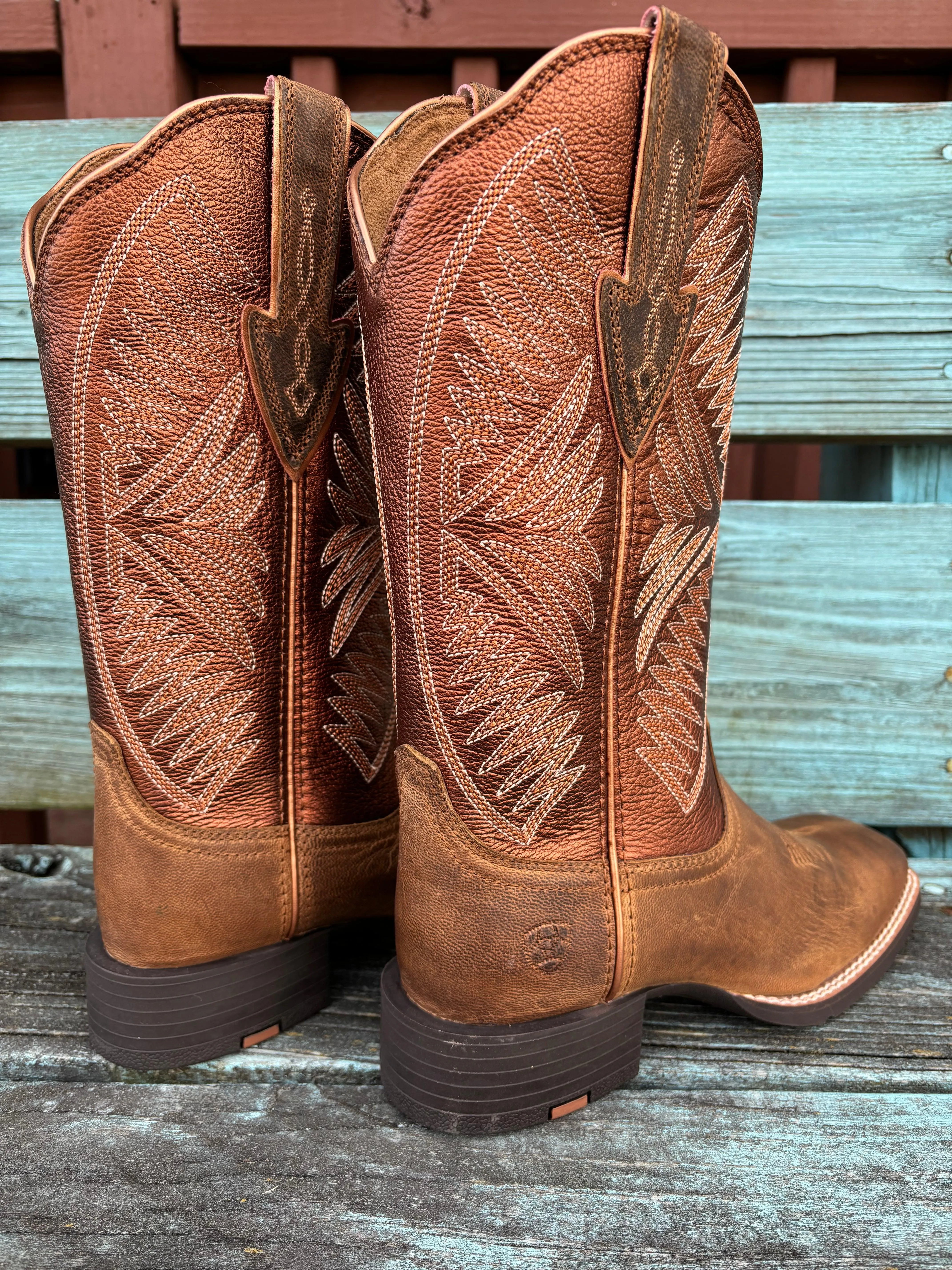 Ariat Women's Round Up Ruidoso Burnished Chestnut Square Toe Cowgirl Boot 10051066