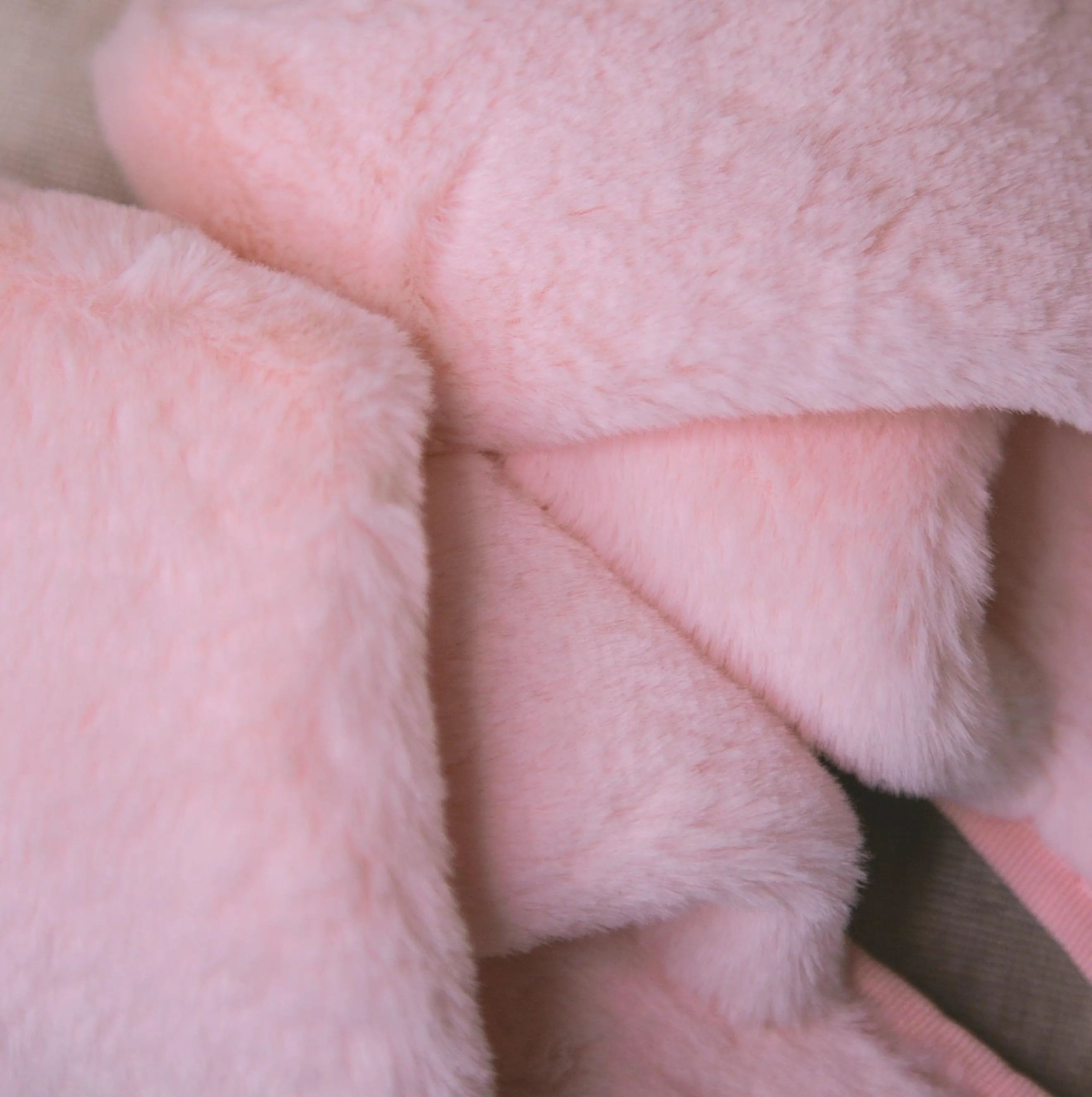 Blossom Faux Fur Slippers - Pink