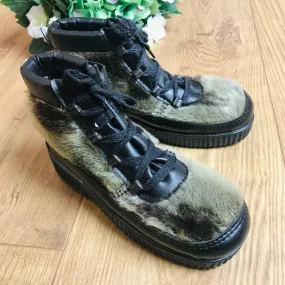 Deadstock 1970's /80's Children's Cosy Vegan Furry Lined Low Boots  Made in Italy  EU 29-31-32