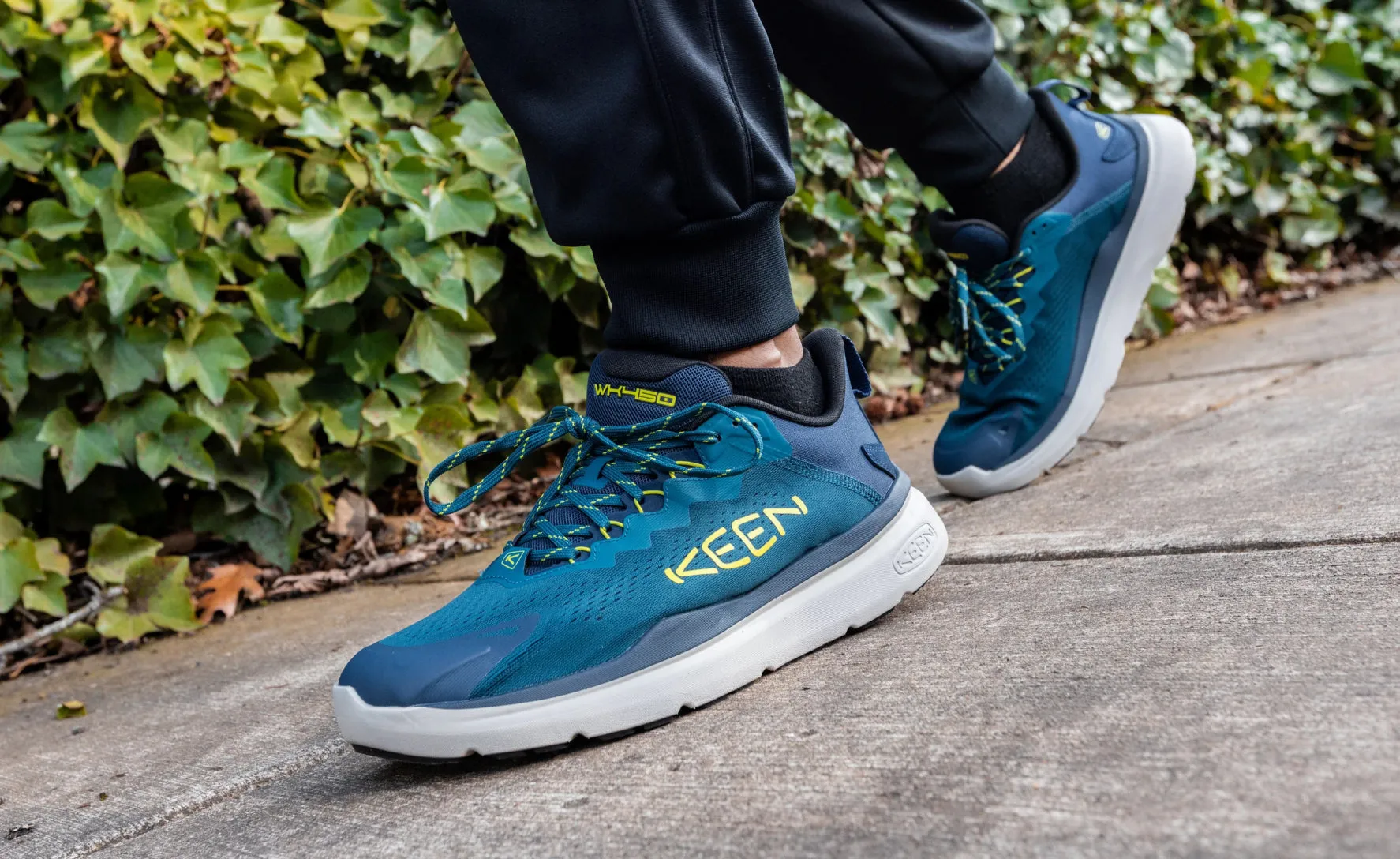 Men's WK450 Walking Shoe  |  Legion Blue/Evening Primrose