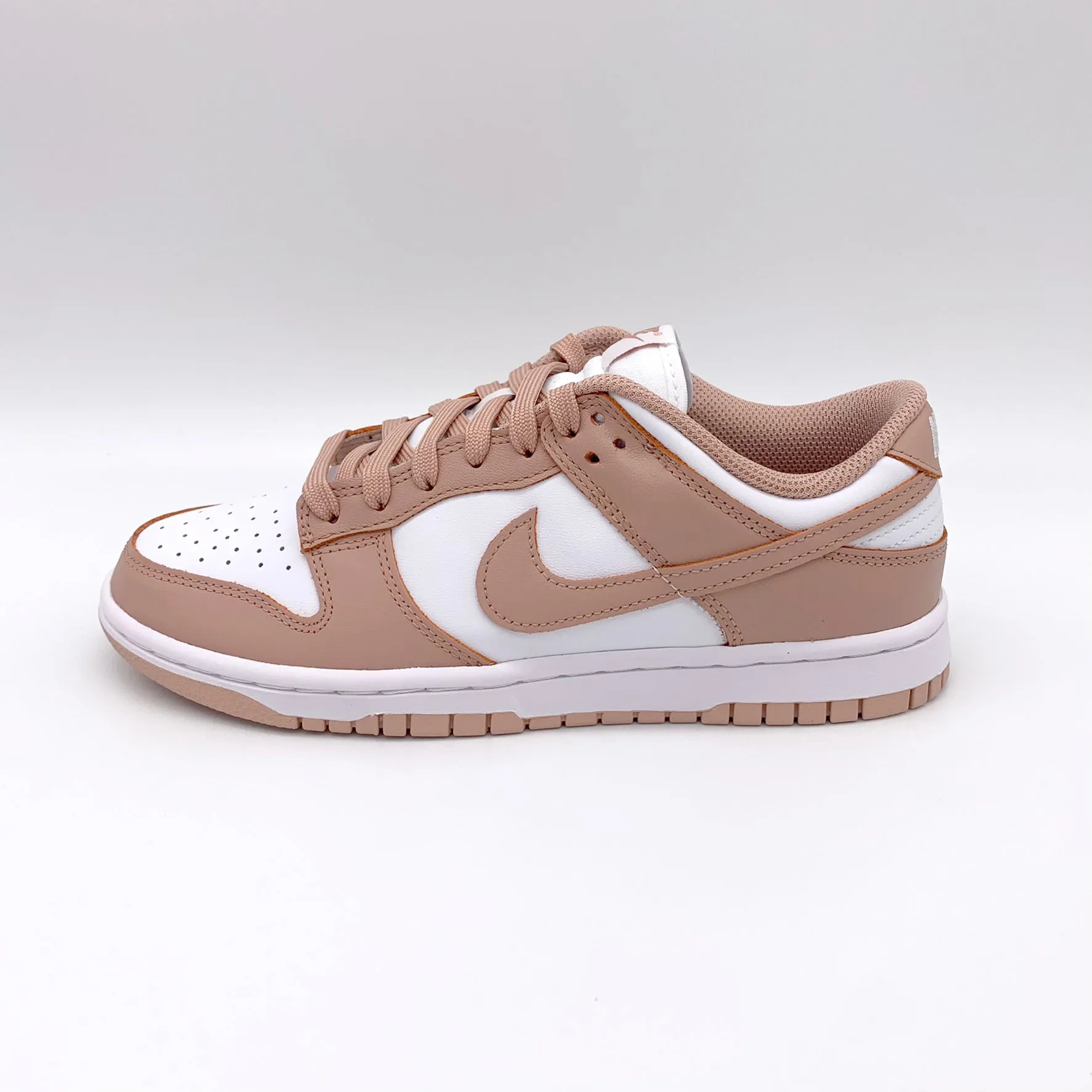 Nike Dunk Low Rose Whisper