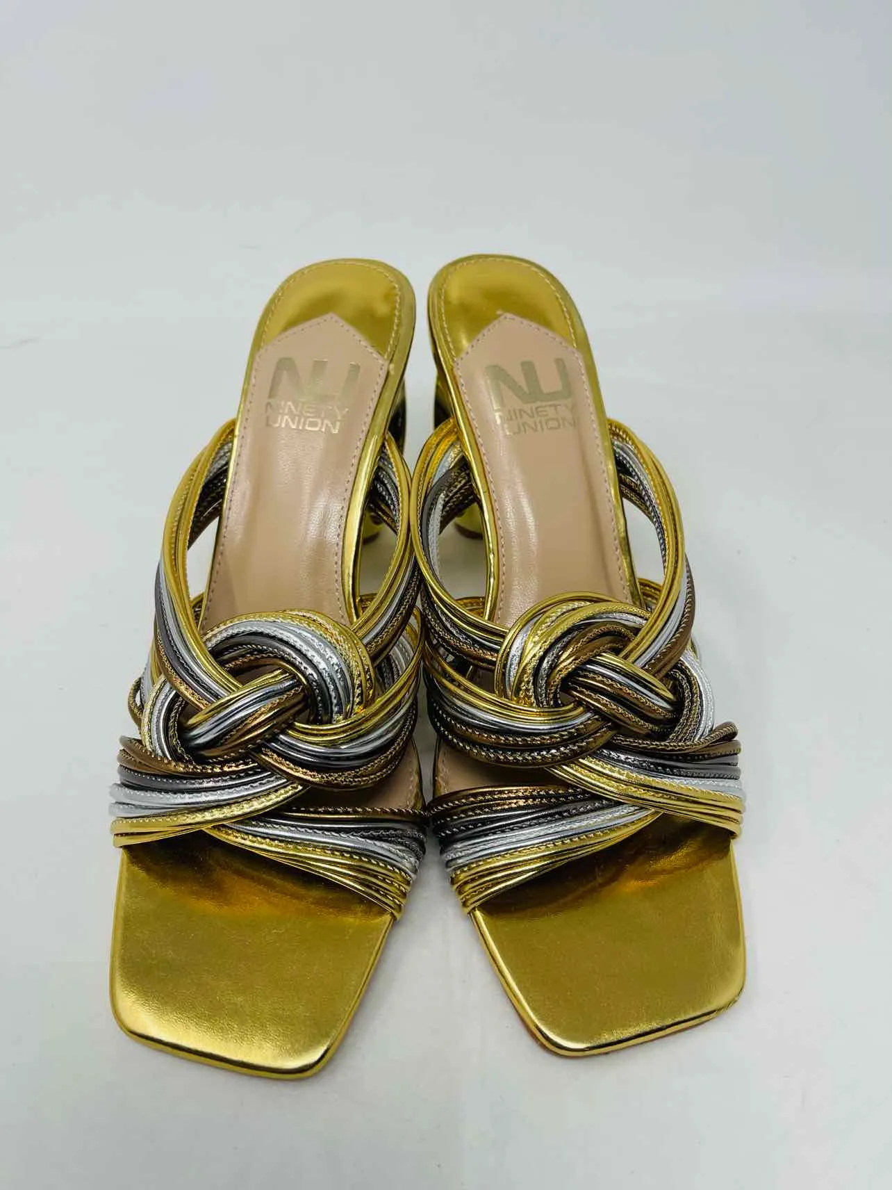 Size 8 Gold/Silver Knot Shoes Sandals Heels