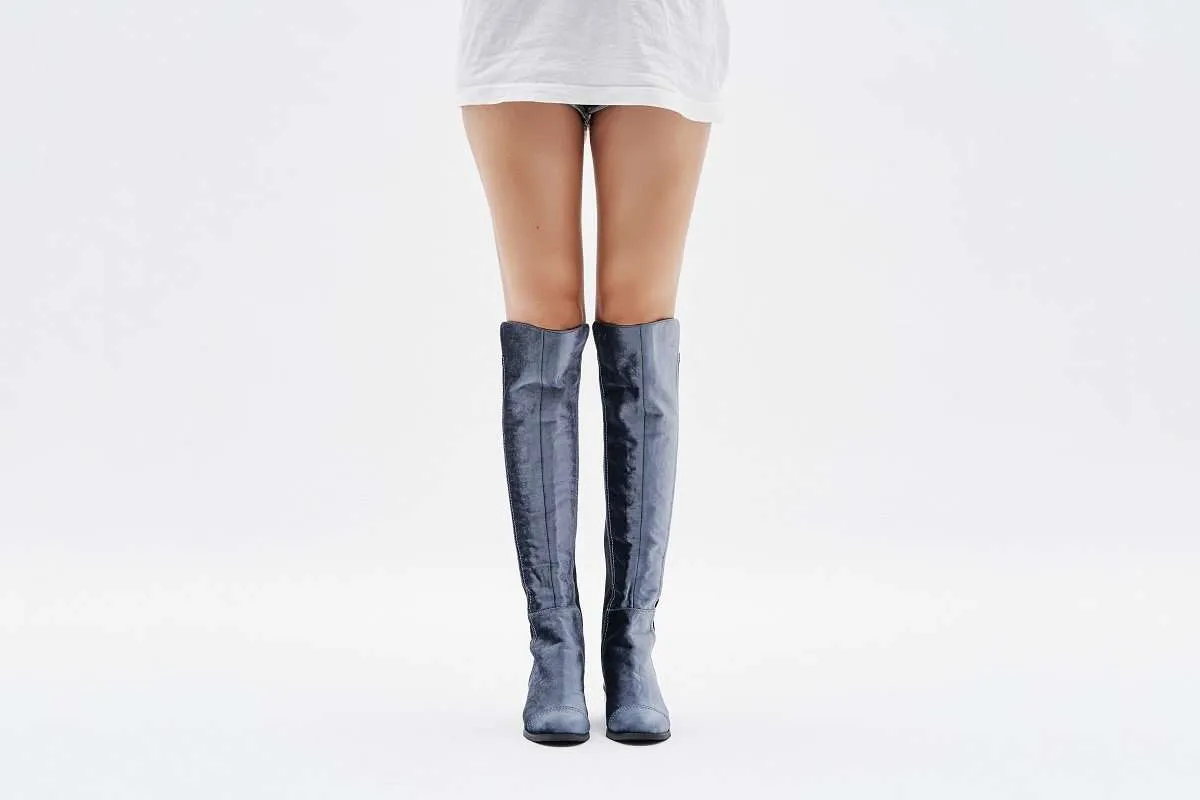 Suede Stretchable Overknee Low Heel Boot 3216